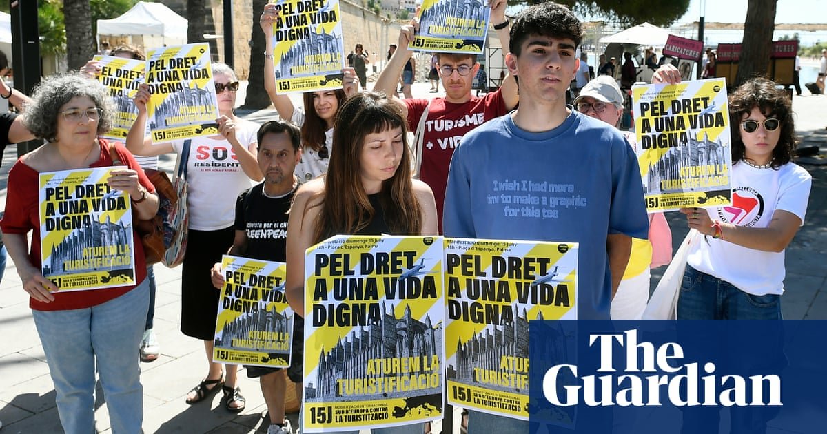 Campaigners mount coordinated protests across Europe against ‘touristification’ | Overtourism