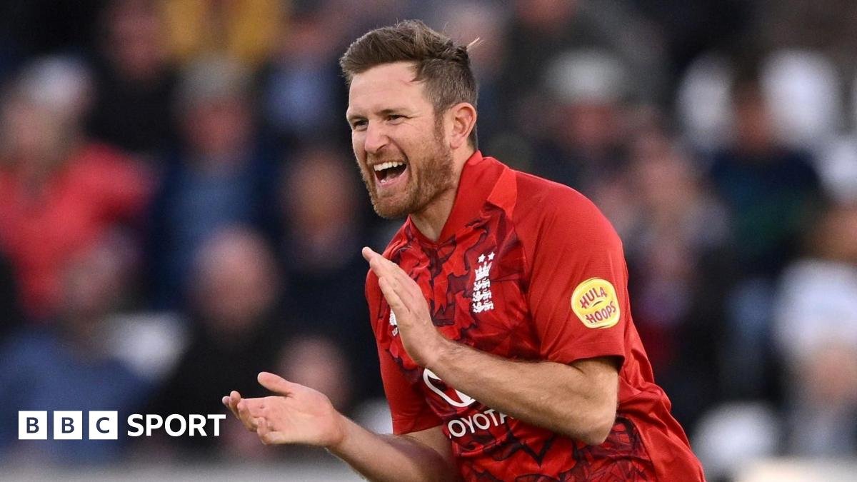 England vs West Indies: Liam Dawson and Jos Buttler help hosts win first T20 in Chester-le-Street