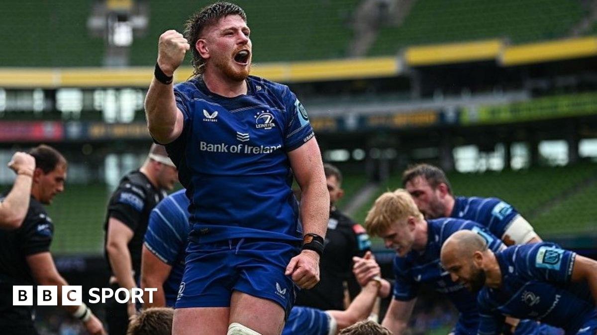 Leinster 37-19 Glasgow: Six-try hosts beat holders to reach URC final