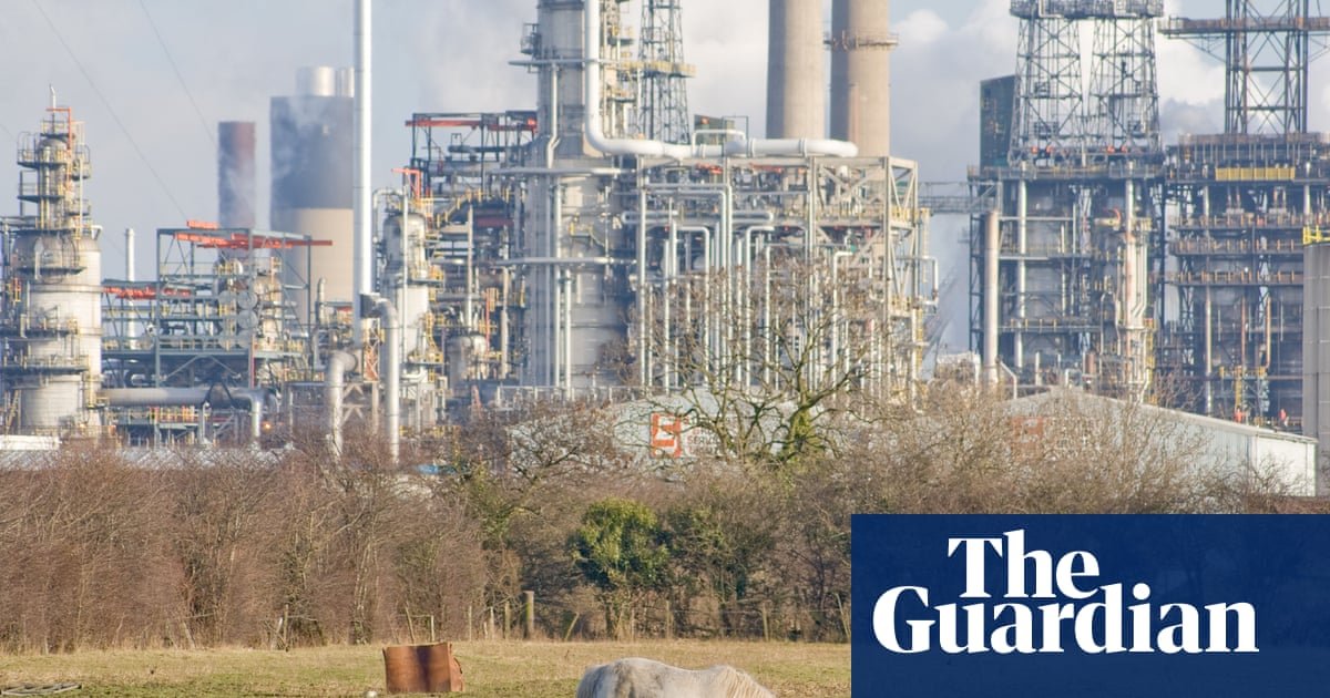 Prax Lindsey oil refinery owners urged to ‘do decent thing’ for workers | Oil